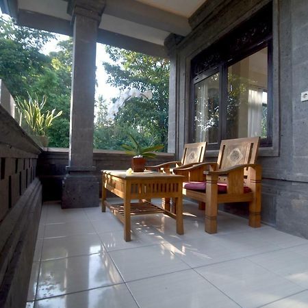 Arik'S Homestay Ubud Экстерьер фото